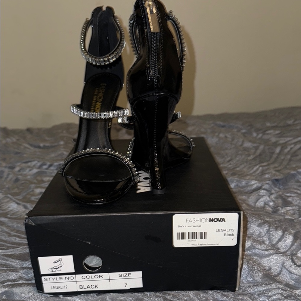 Fashion Nova Black Sleek Heels